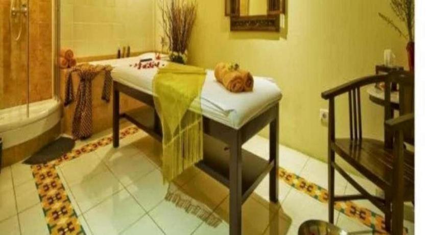 ג'קרטה Amos Cozy Hotel Melawai מראה חיצוני תמונה